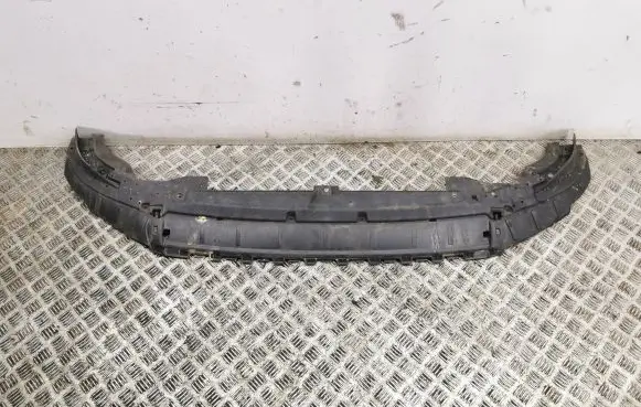 Front bumper skid plate/under tray