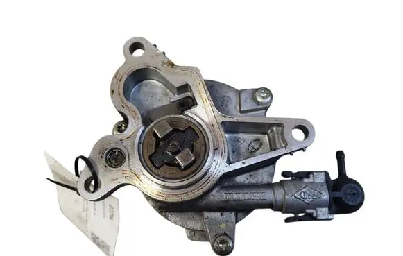 Renault Koleos I Vacuum pump 8200796080 796080A