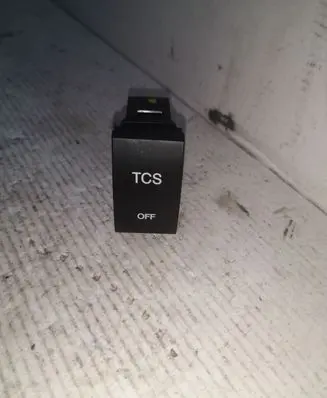 Traction control (ASR) switch