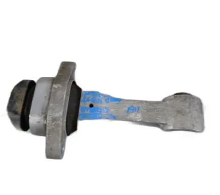 KIA Xceed Generator/alternator bracket
