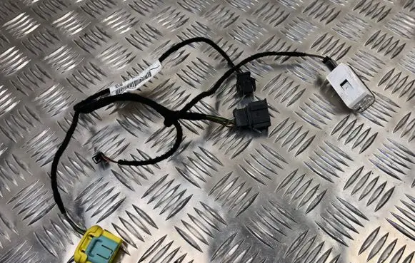 Audi TT TTS Mk2 Other interior light 8J0971679J 8J0947409A
