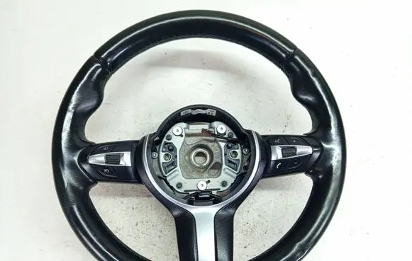 BMW 4 F32 F33 Steering wheel 7845601