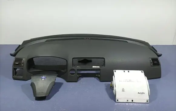 Volvo S40 Dashboard 8623347