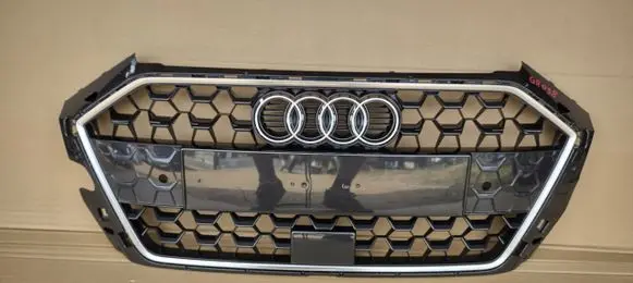 Audi A1 Front bumper upper radiator grill 82A853651B
