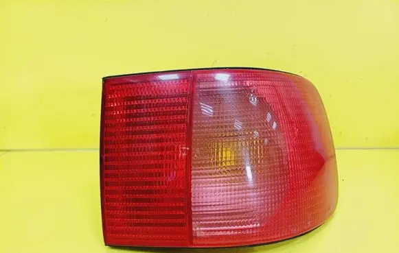 Audi A8 S8 D2 4D Rear/tail lights