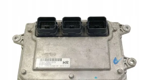 Mercedes-Benz GLA W156 Engine control unit/module 37820RSAG13 6304658354