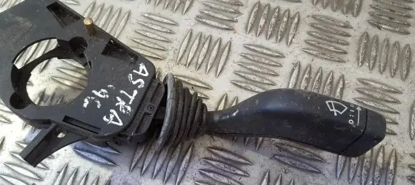 Opel Astra F Wiper control stalk 090413243