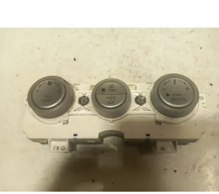 Mazda 6 Climate control unit E0002C