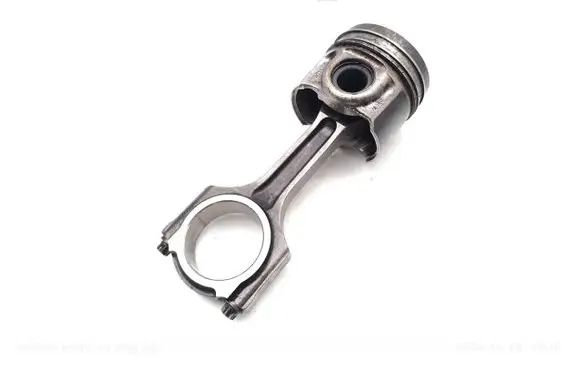 Ford Transit Courier Piston with connecting rod YMR6