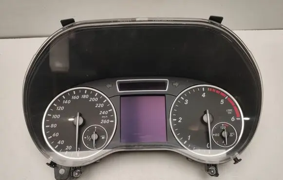 Mercedes-Benz B W246 W242 Speedometer (instrument cluster) A2469005405