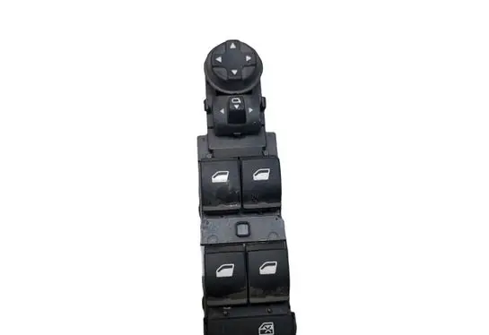 Peugeot 3008 II Electric window control switch 98319739ZD 1035115800