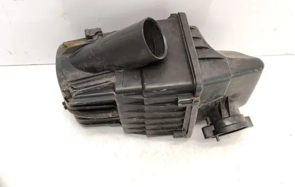 Citroen Berlingo Air filter box 9643853880 9647154580 9643853980