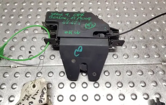 BMW 5 E60 E61 Tailgate/trunk/boot lock/catch/latch S26371233 7840617