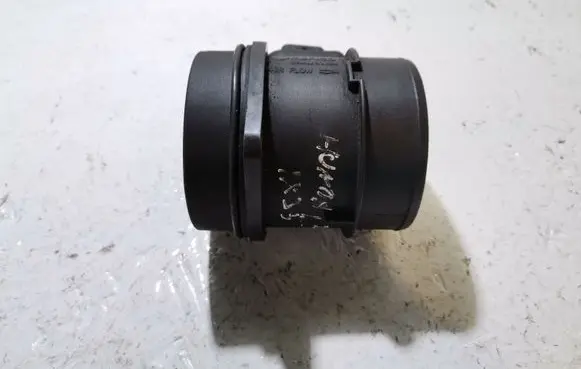 Hyundai ix35 Mass air flow meter 9021050001 281642F000
