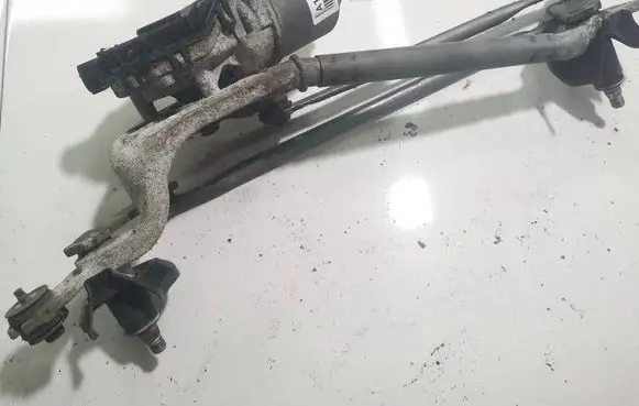 Toyota Yaris Wiper motor 8511052310