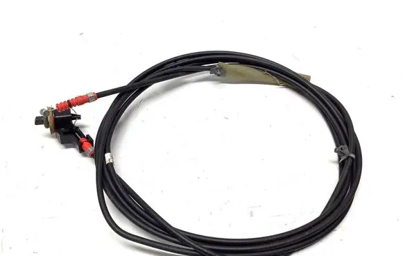 Nissan Qashqai Fuel cap flap release cable 