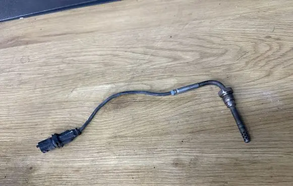Opel Insignia A Exhaust gas temperature sensor 55566185
