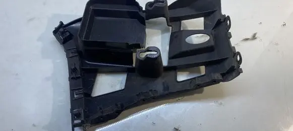 BMW 1 F20 F21 Bumper support mounting bracket corner 7240956