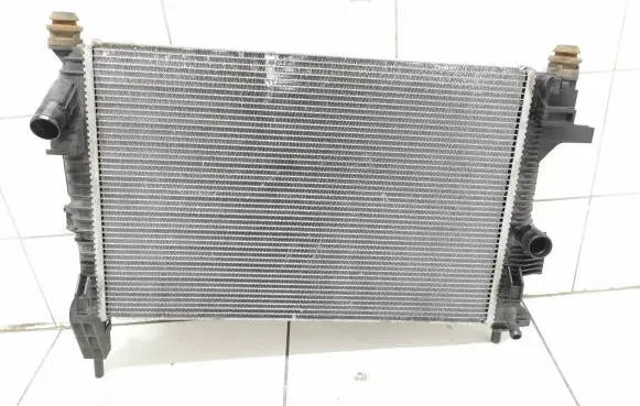Coolant radiator