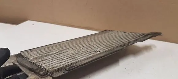 Jaguar XF X250 Fuel cooler (radiator) 6R839N103AA