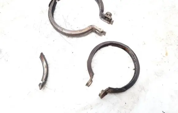 Mercedes-Benz C W205 Muffler pipe connector clamp A0009953633