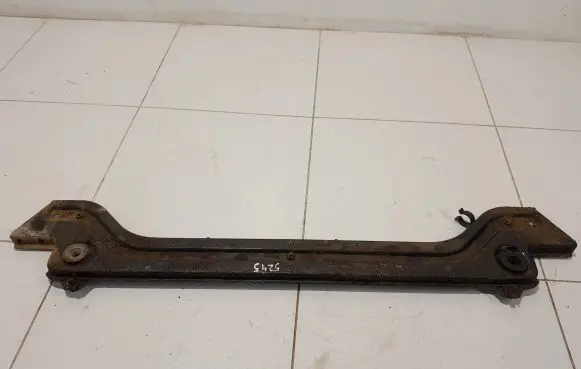 Mercedes-Benz ML W164 Bottom radiator support slam panel NOCODE