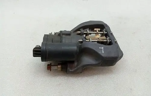 Aston Martin DB11 Rear brake caliper 22C36905
