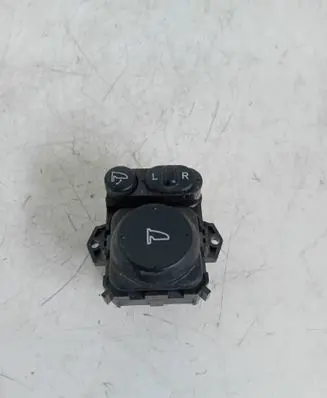 Honda Civic Wing mirror switch