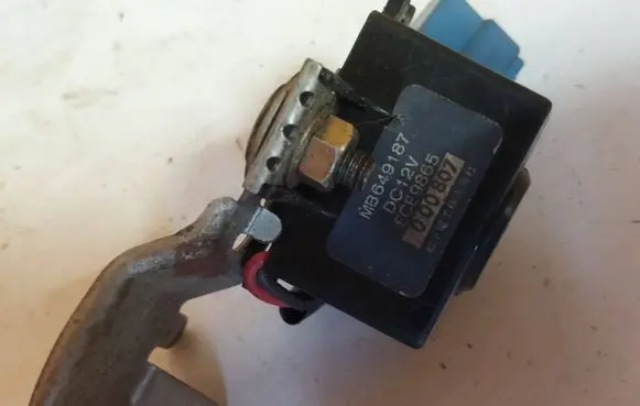 Mitsubishi Pajero Sensor MB649187