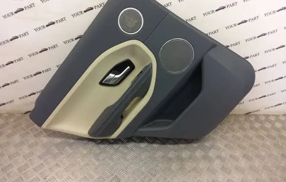 Land Rover Evoque I Rear door card panel trim