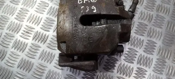 BMW 5 E39 Front brake caliper bmw6022296