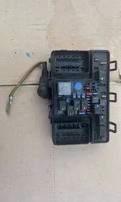 Ford Mondeo MK V Fuse module fg9t14a067ee