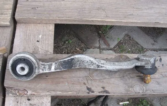 Audi A4 S4 B5 8D Front lower control arm/wishbone
