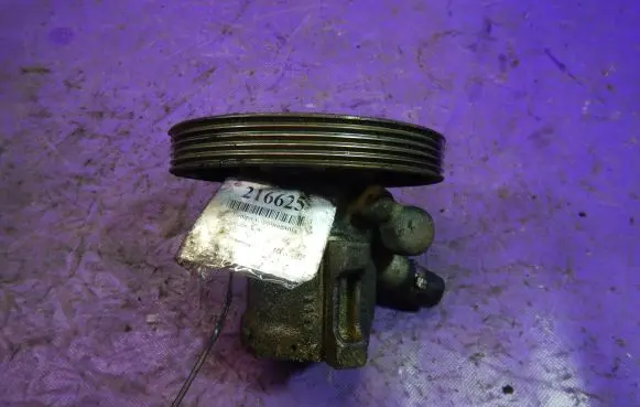 Citroen Xsara Picasso Power steering pump 9151249180