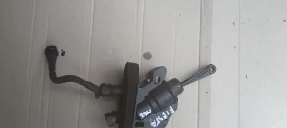 Ford Fiesta Clutch slave cylinder 