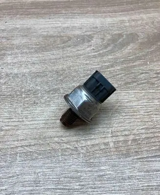 Ford Transit Fuel pressure sensor 45PP3 10207026759