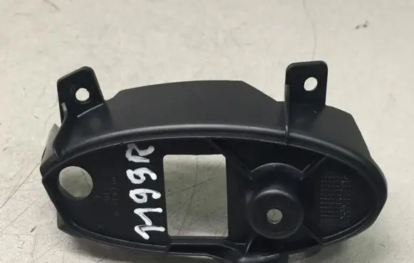 Mercedes-Benz CLS C219 Other interior part