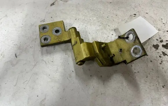 Peugeot Partner Rear door lower hinge