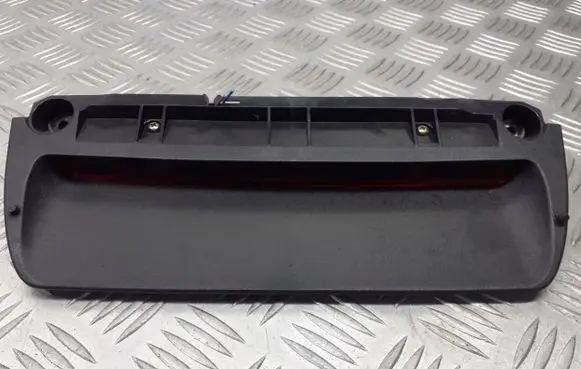 Citroen C5 Third/center stoplight
