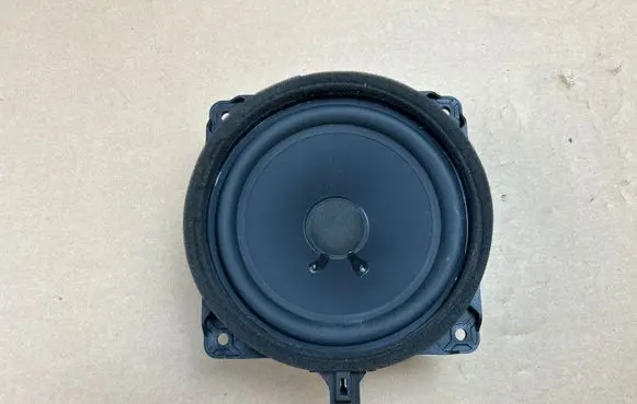 Hyundai i40 Front door speaker 963303Z051