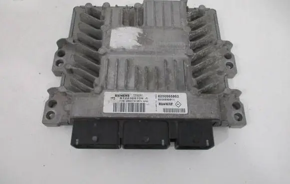 Renault Scenic II - Grand scenic II Engine control unit/module 8200565863 8200592611