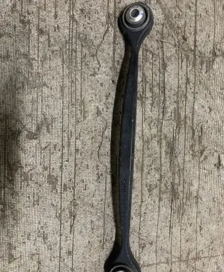 Rear control arm