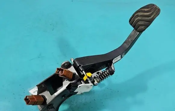 Renault Kadjar Pedal assembly 465038803R IMPRK1548019