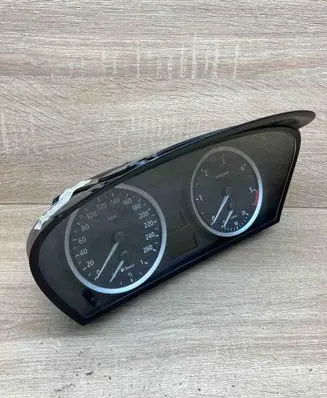 BMW 5 E60 E61 Speedometer (instrument cluster) 6945633 110080213 ForDieselLHD