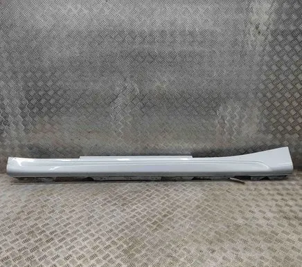 BMW 2 F22 F23 Sill 8062195