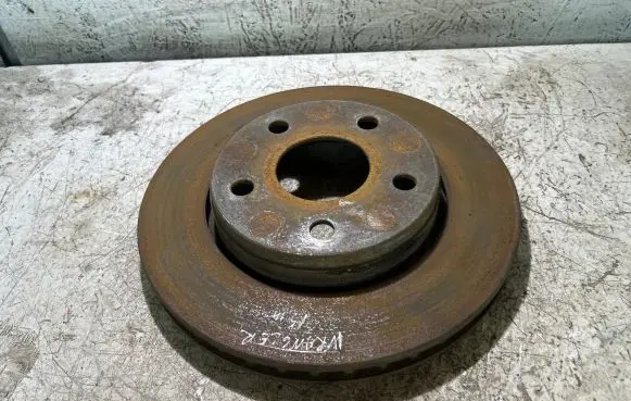 Jeep Wrangler Front brake disc