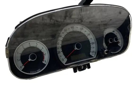 KIA Ceed Speedometer (instrument cluster) 940031H170