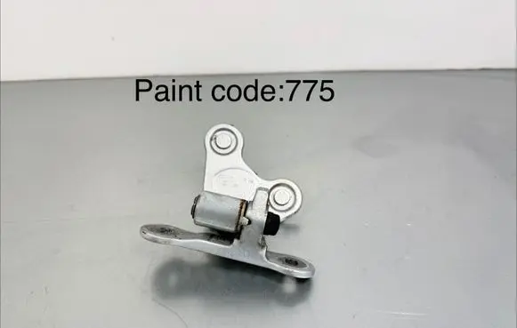 Mercedes-Benz S W222 Rear door lower hinge A046572