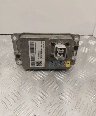 Tesla Model 3 Hybrid / electric car battery 159848699D 20220622