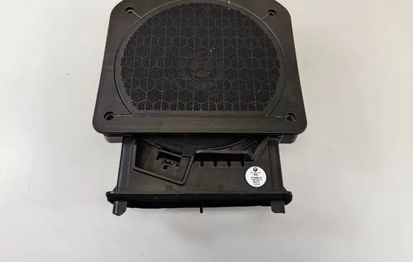 Mini One - Cooper F56 F55 Subwoofer speaker 9275995 35909275995 554012